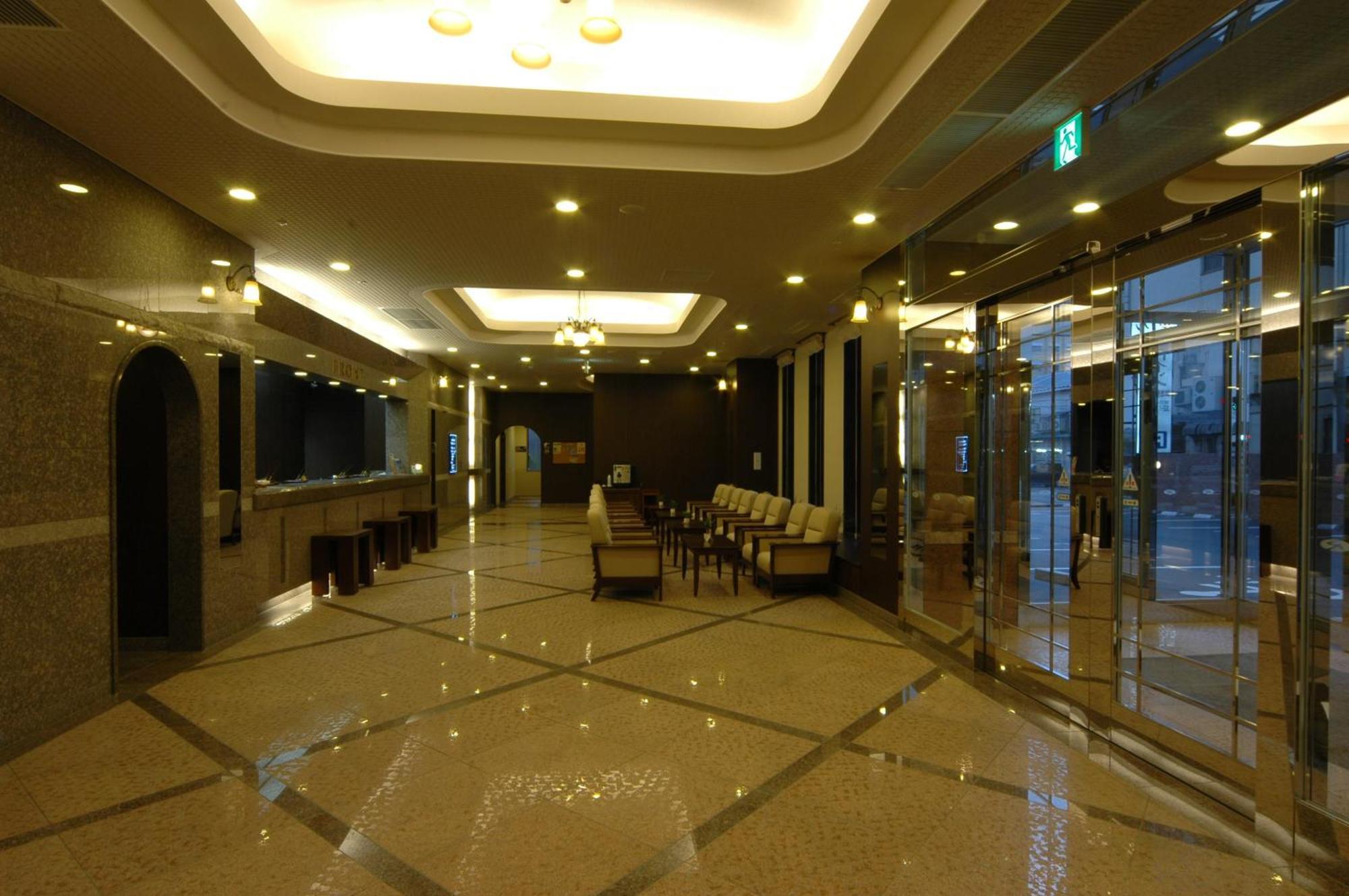 Route-inn Ekimae
