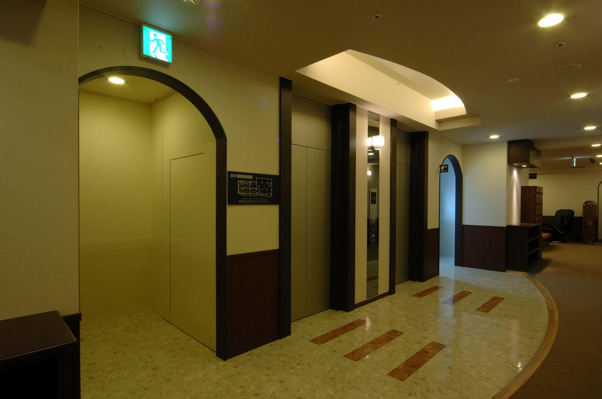 Hotel Route-inn Ekimae